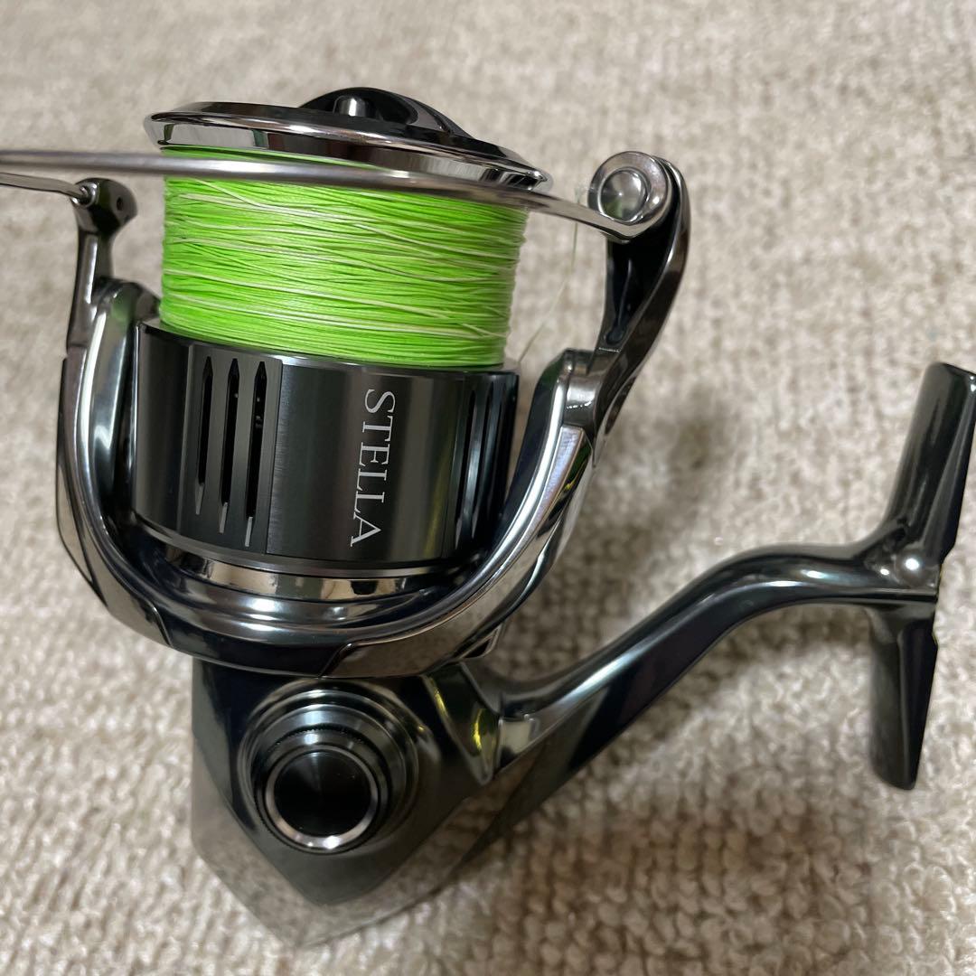 22STELLA 4000XG スピニングリール