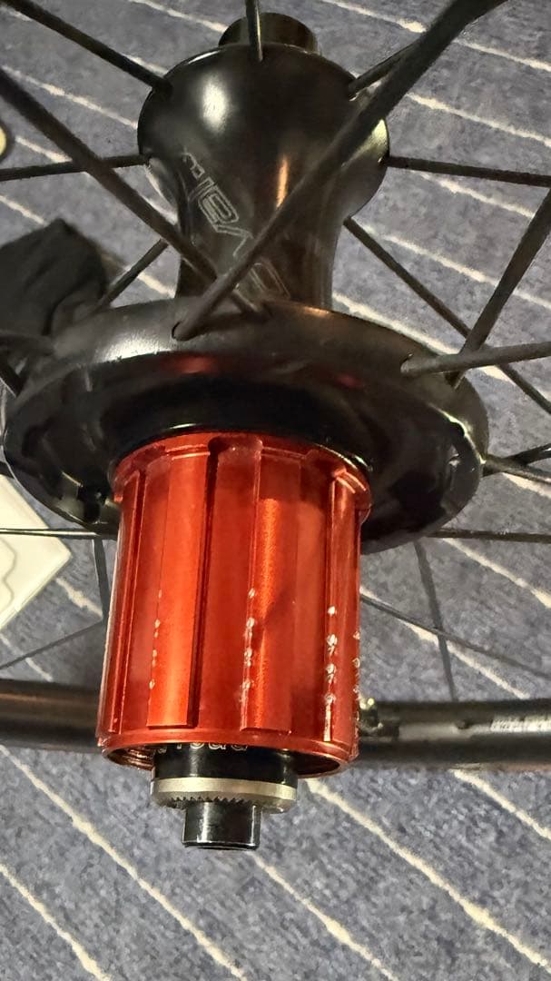 ROVAL CLX32 クリンチャー　チューブレス