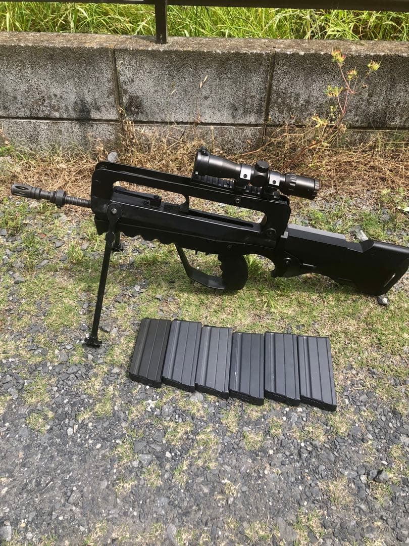 東京マルイ　スタンダード電動ガン　ファマス　合体いいとこ取り　マガジンたくさん