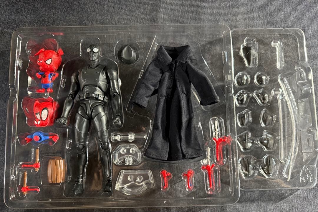 S.H.Figuarts スパイダーマン・ノワール＆スパイダー・ハム