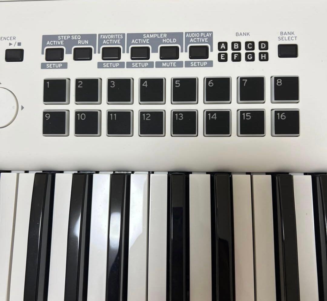 極美品‼️KORG kross2 61鍵 シンセサイザー ホワイト
