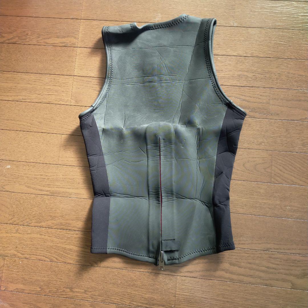 patagonia ウェットスーツベスト 黒　タッパー　ウエットベスト　未使用