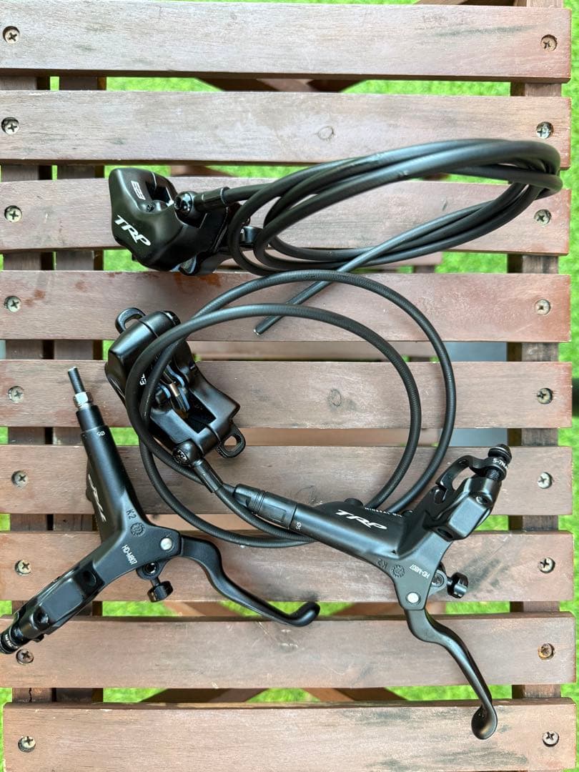 TRP Slate Evi ディスクブレーキレバーとキャリパーセット