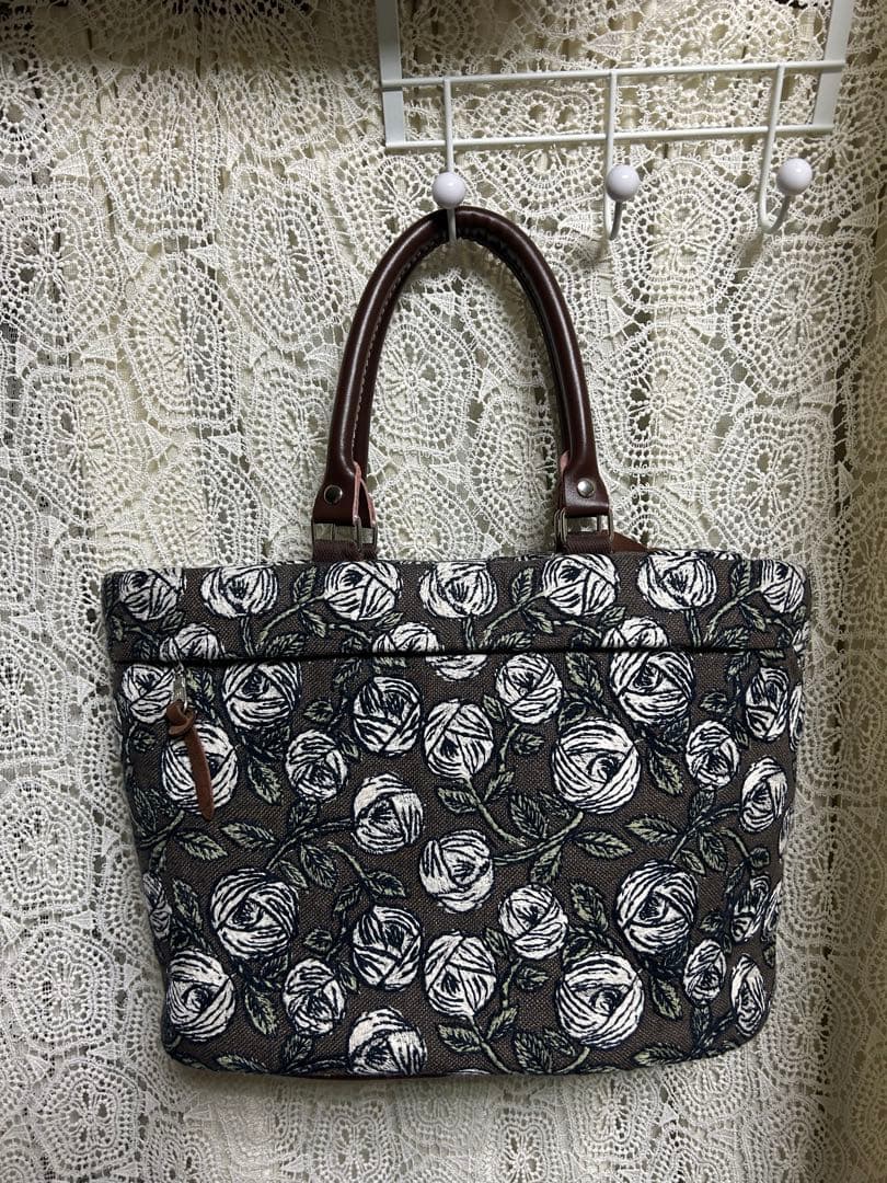 専用　ミナペルホネンハンドメイド　rosyブラウン 本革持ち手，楕円底トートL