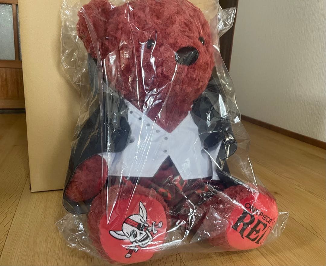 【100体限定】ONE PIECE BIGシャンクスベア