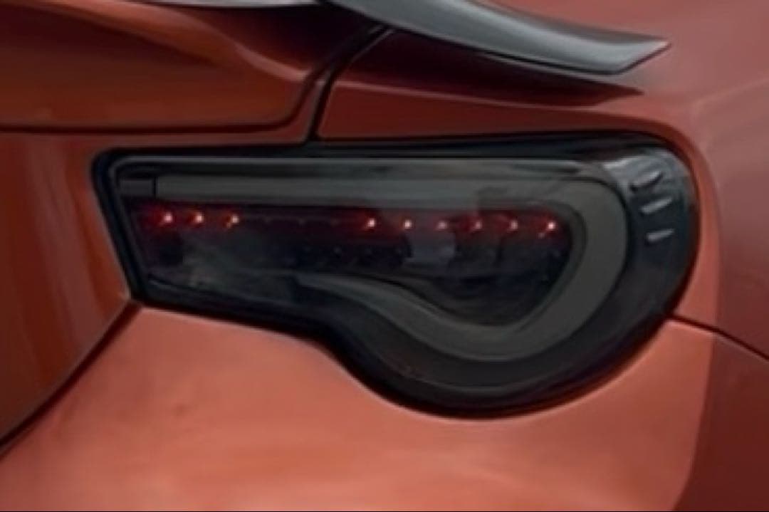 86 BRZ Valentiテールスモーク