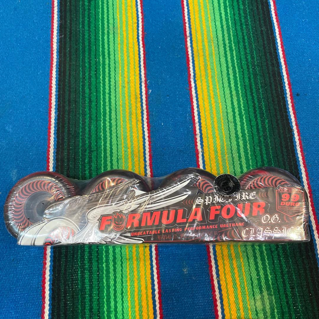 スピットファイア　Spitfire Formula Four 99A 54mm