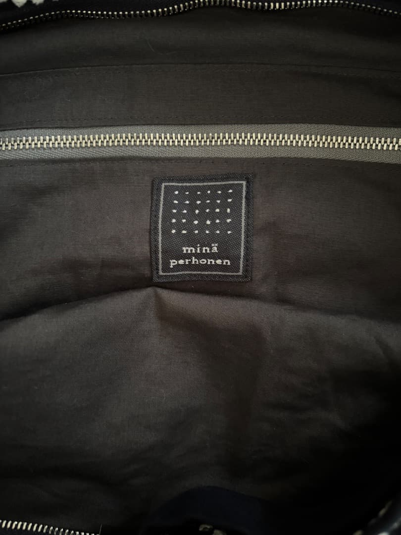 minä perhonen タンバリンバック