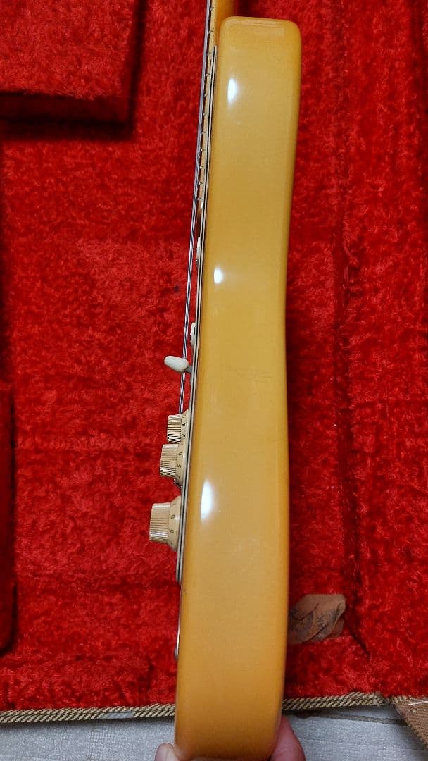 Fender Custom Shop '69 ストラトキャスター