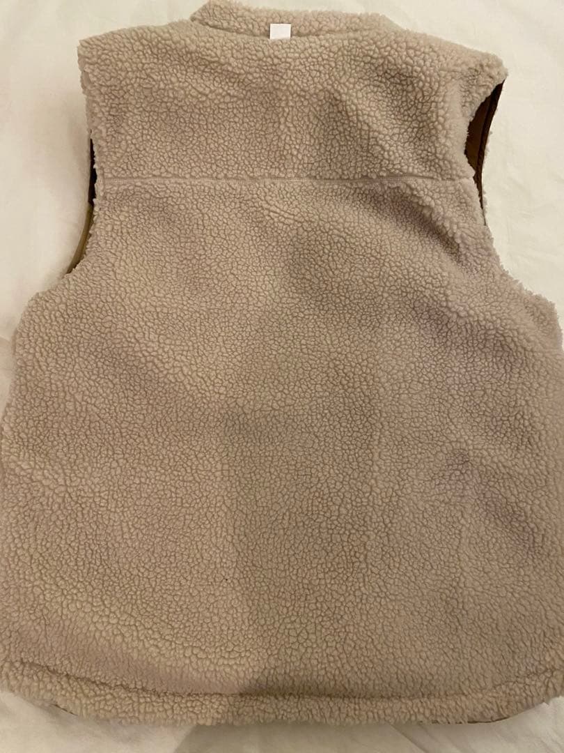 【K@2UK1X 】Patagonia リバーシブルダウンベスト