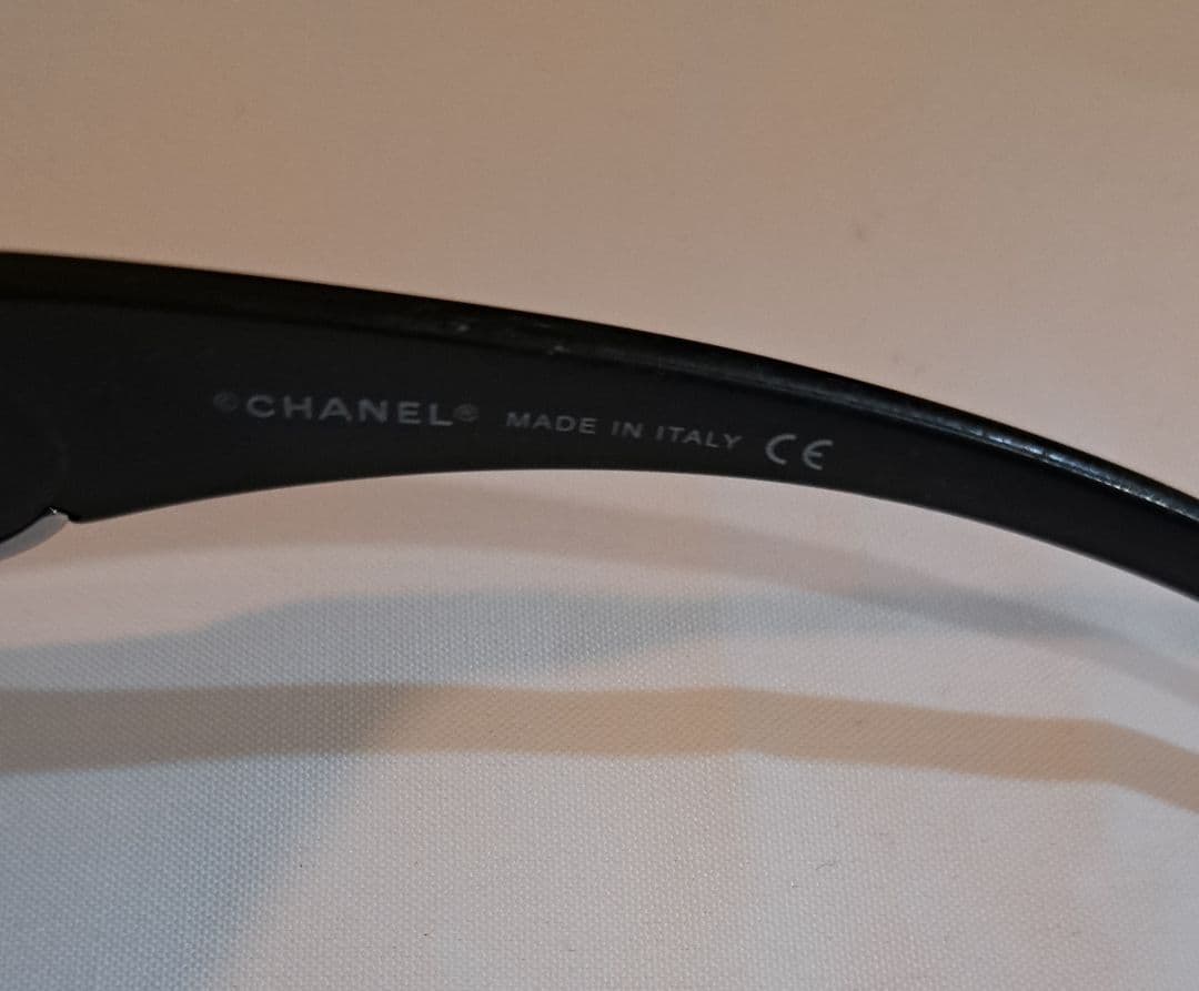 CHANEL　サングラス　ブラック