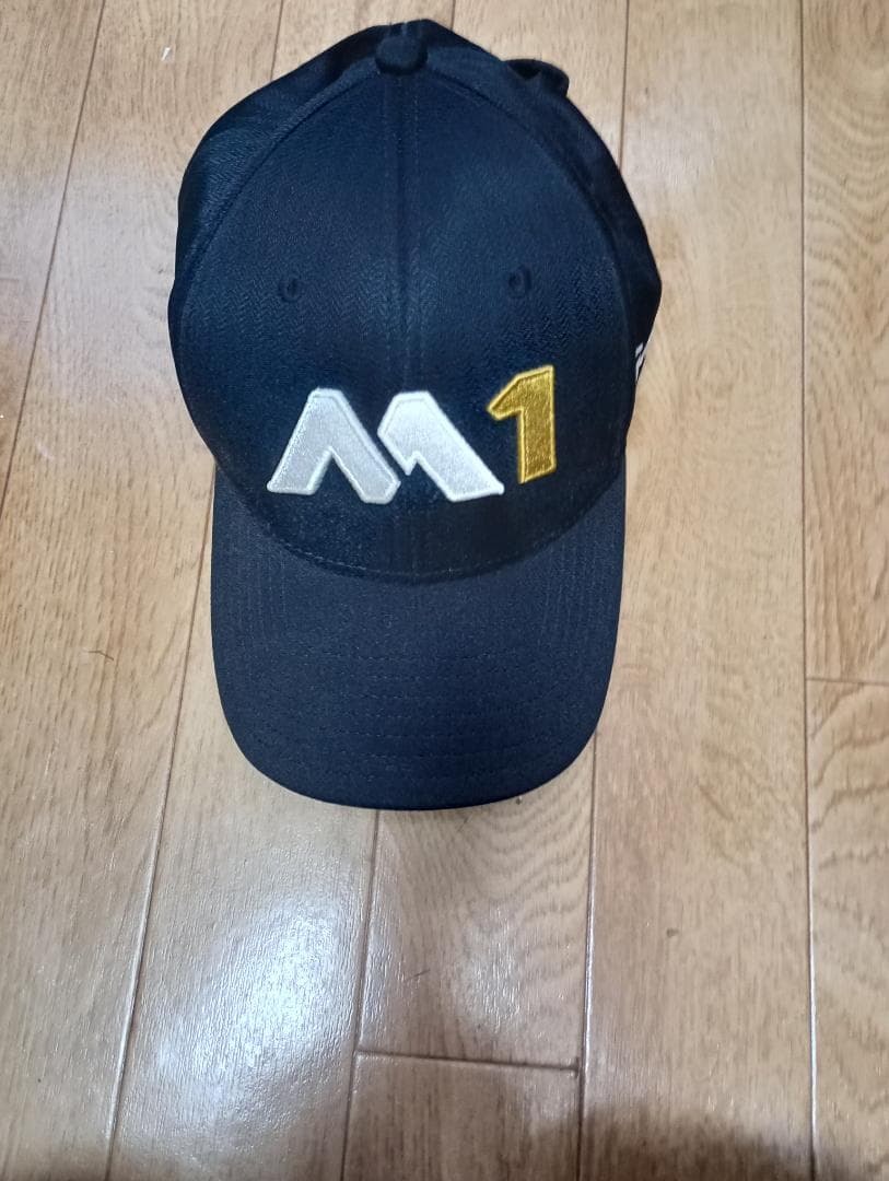 テーラーメイドＭ１　キャップ