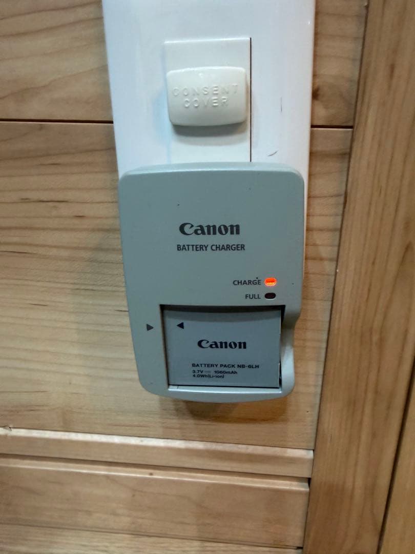 【完動品】Canon PowerShot S200 白　セブンイレブン記念品