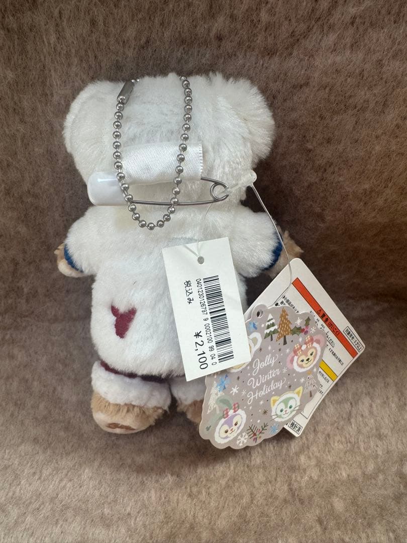 ダッフィー　ウィンターホリデー　2019 ぬいぐるみバッジ