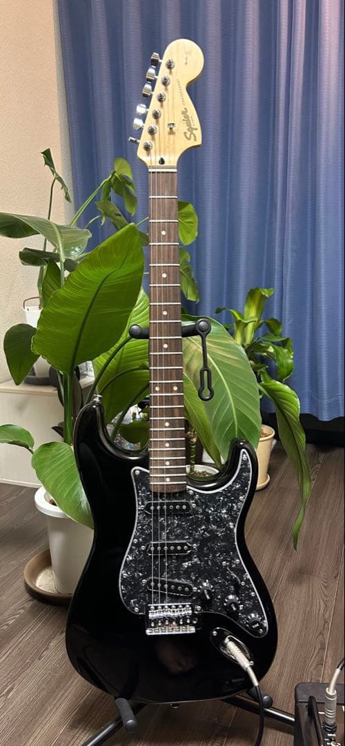 Squier ストラトキャスター ブラック