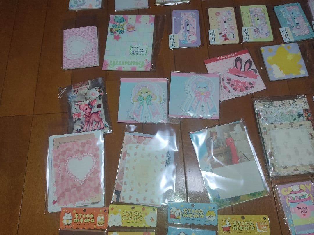 紙もの用 メモ用紙　デザインペーパー 100種類以上セットまとめ売り