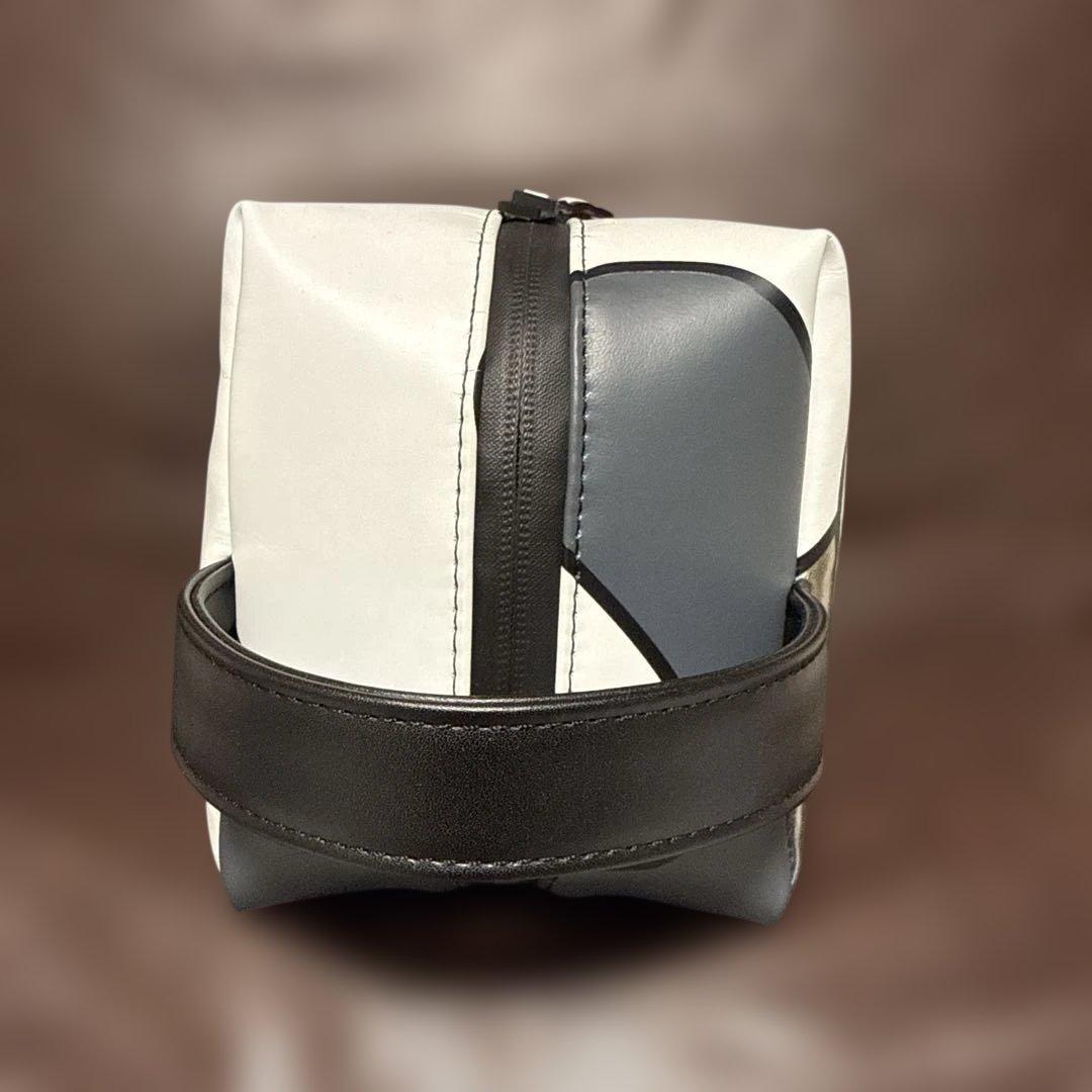 マークアンドロナ MILO Clutch Bag