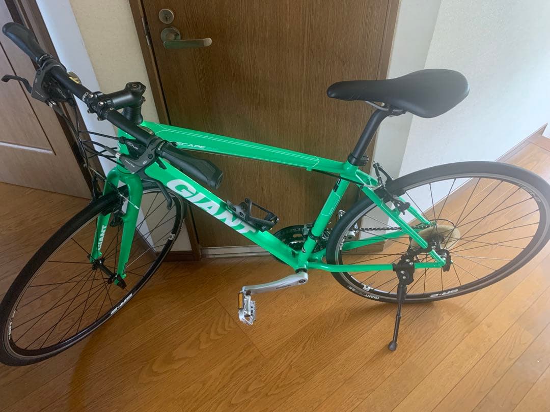 美品 GIANT ESCAPE RX3 RIM 室内保管 使用少