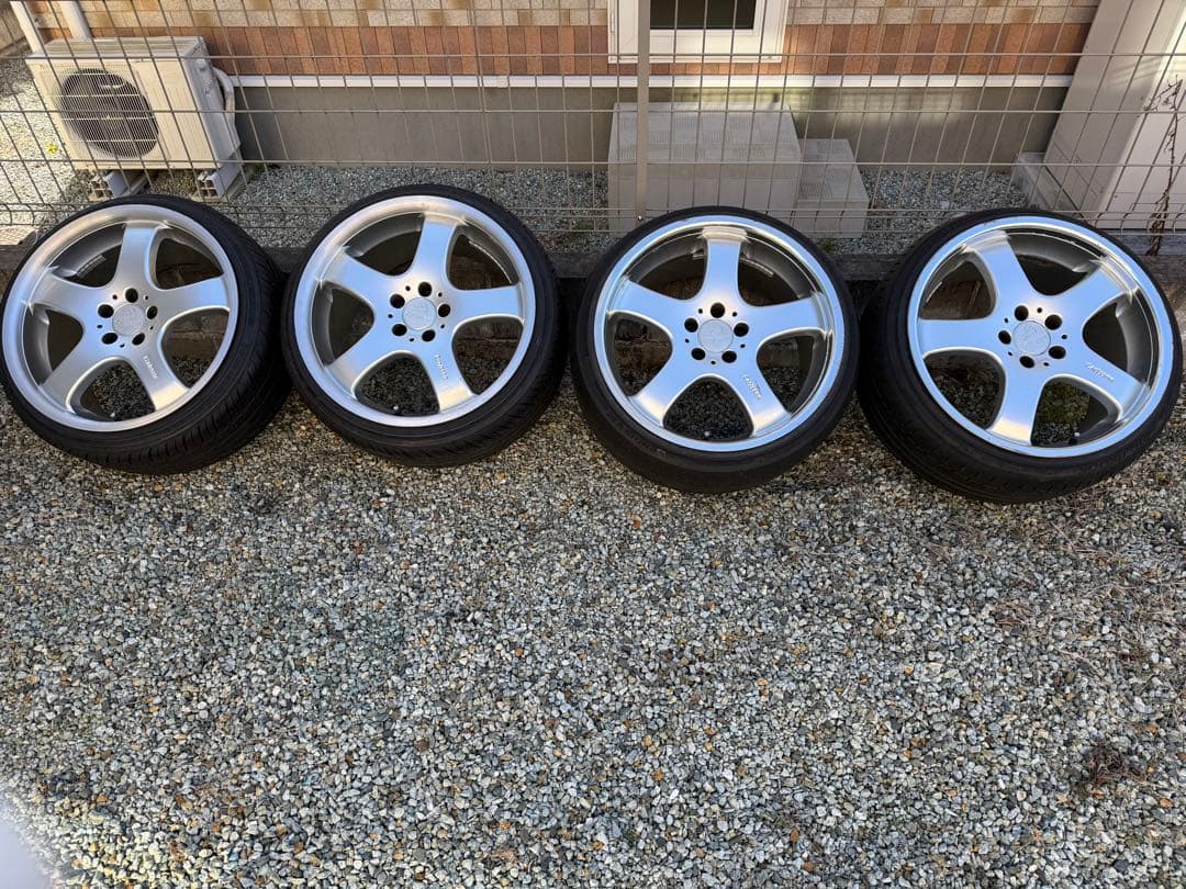 カールソン1/5 19インチ10j4本