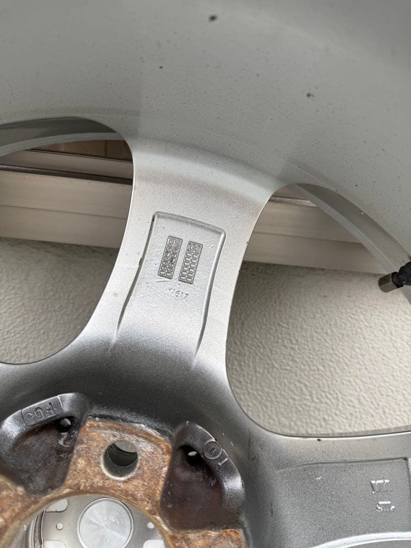 カールソン1/5 19インチ10j4本