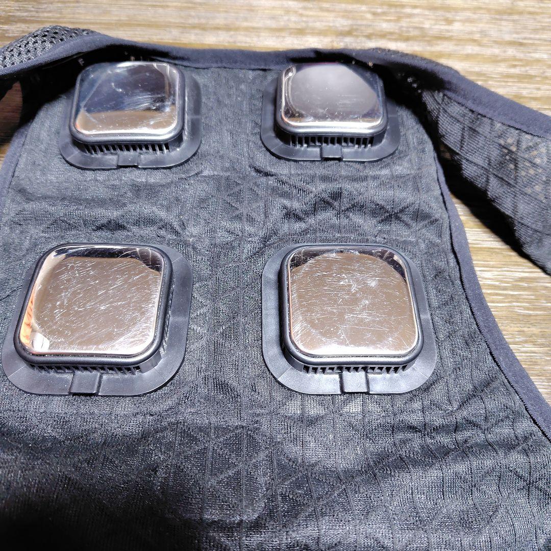 DAISHIN 冷暖切替ベスト ULTRA 6つのデバイス冷却／温熱