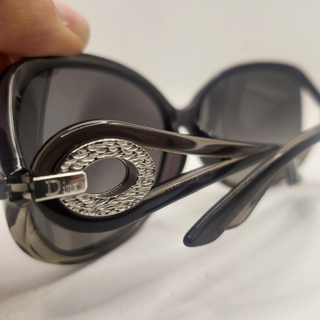 Christian Dior ロゴ金具 サングラス ブラック系