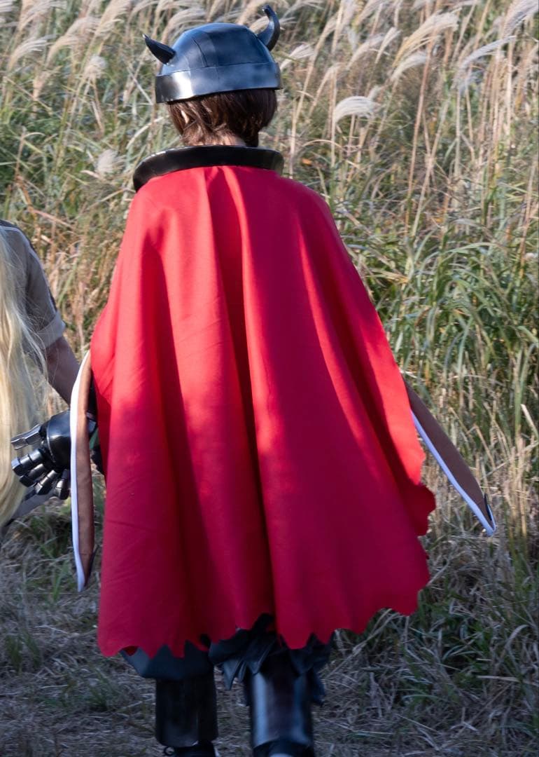 メイドインアビス　レグ　コスプレ