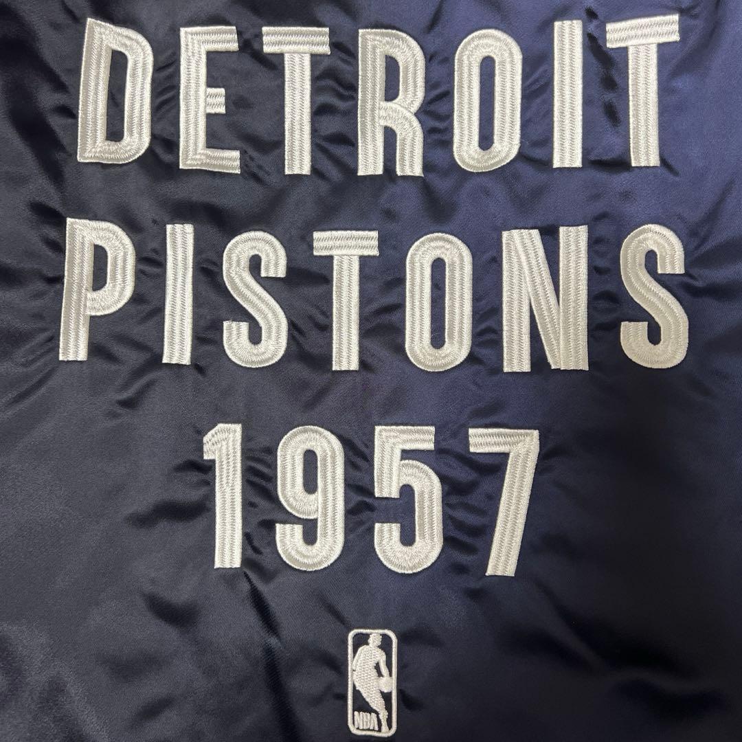 NBA デトロイトピストンズ　ジャケット
