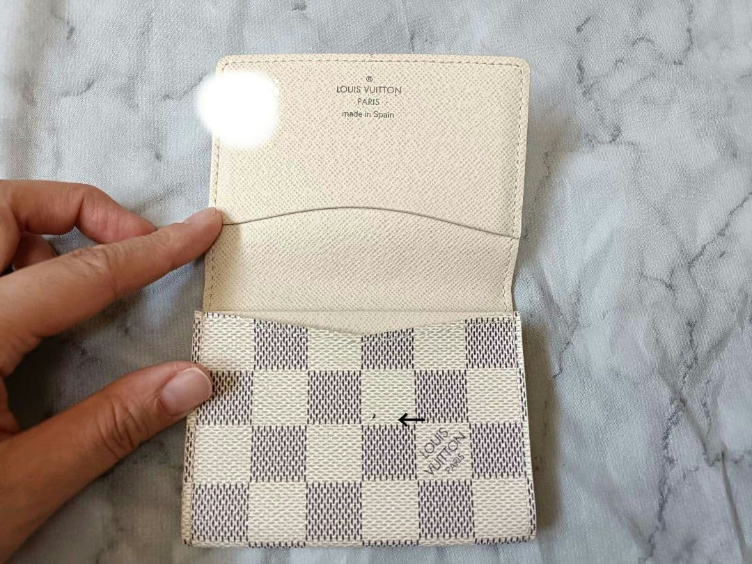 LOUIS VUITTON　ルイヴィトン　名刺入れ　カードケース