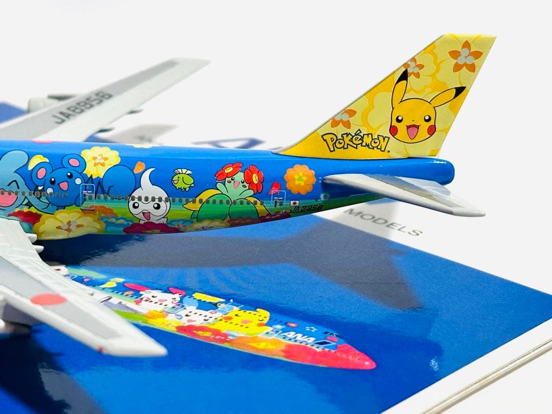 全日空商事 1/500 ANAポケモンジェット B747-400 NH50031