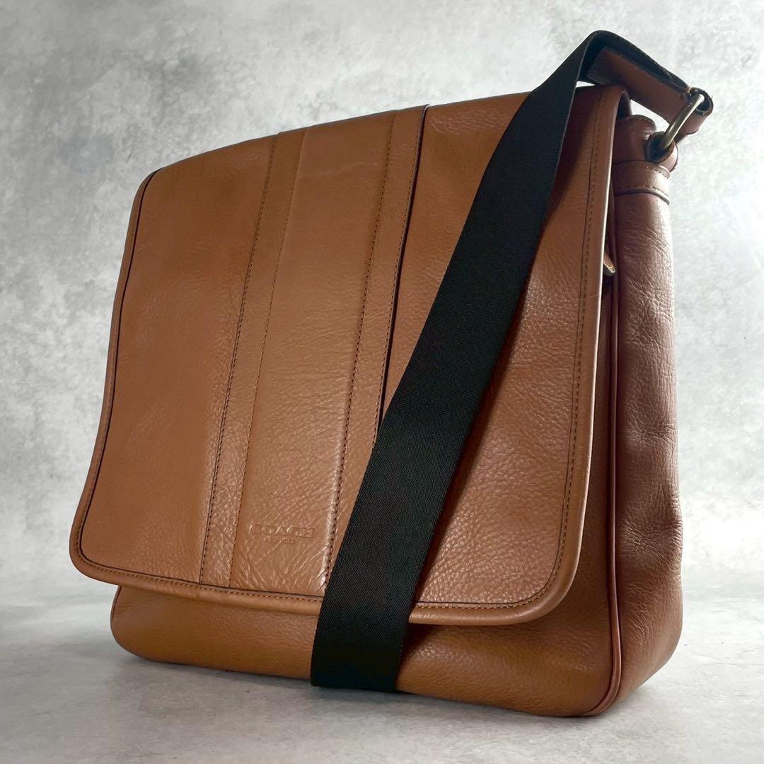 コーチ　ヘリテージ　マップバッグ　ショルダーバッグ レザー　ブラウン