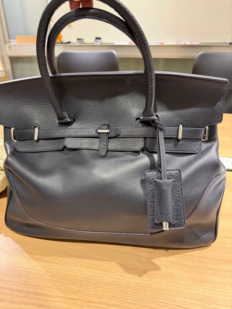 【未使用】Pelle Morbida 　被せフラップボストンバッグ　Lサイズ