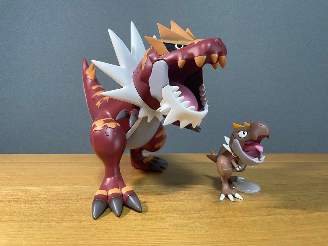 ガチゴラス　チゴラス　フィギュア