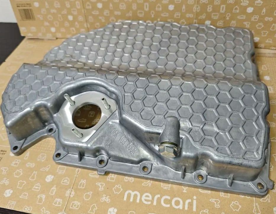 VW EA888 アルミニウム エンジン オイルパン 06K103600R