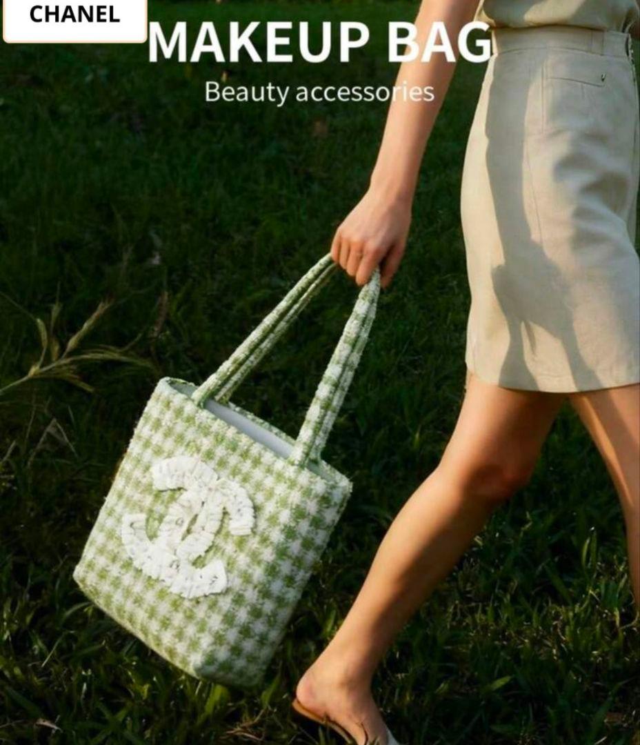 CHANEL メイクアップバッグ グリーン