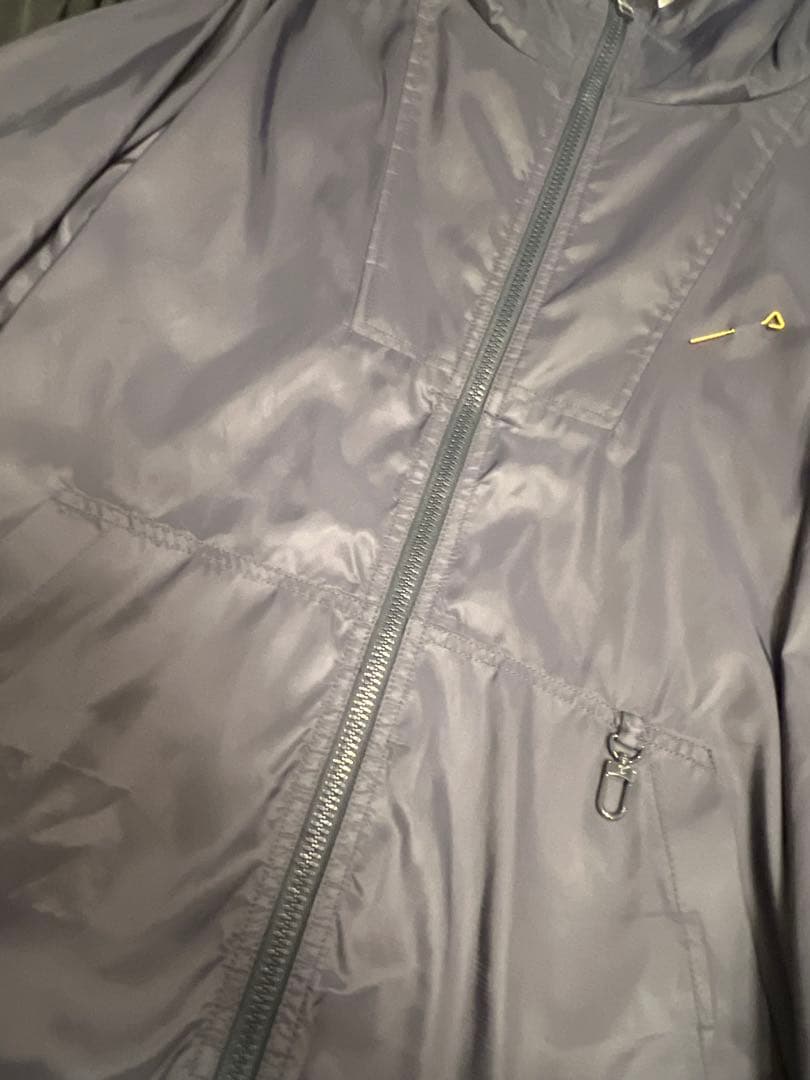 ルイヴィトン モノグラム ウインドブレーカー　ナイロンパーカー　ブルゾン