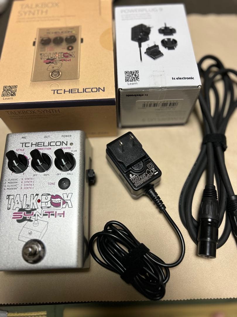TC Helicon TalkBox Synth 本体と付属品　オプションコード
