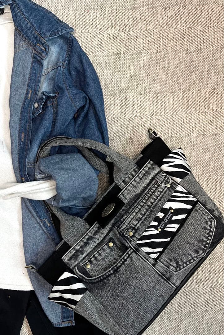 グレーデニムリメイクバッグ（L）No.799☆ハンドバッグ　マザーズバッグ