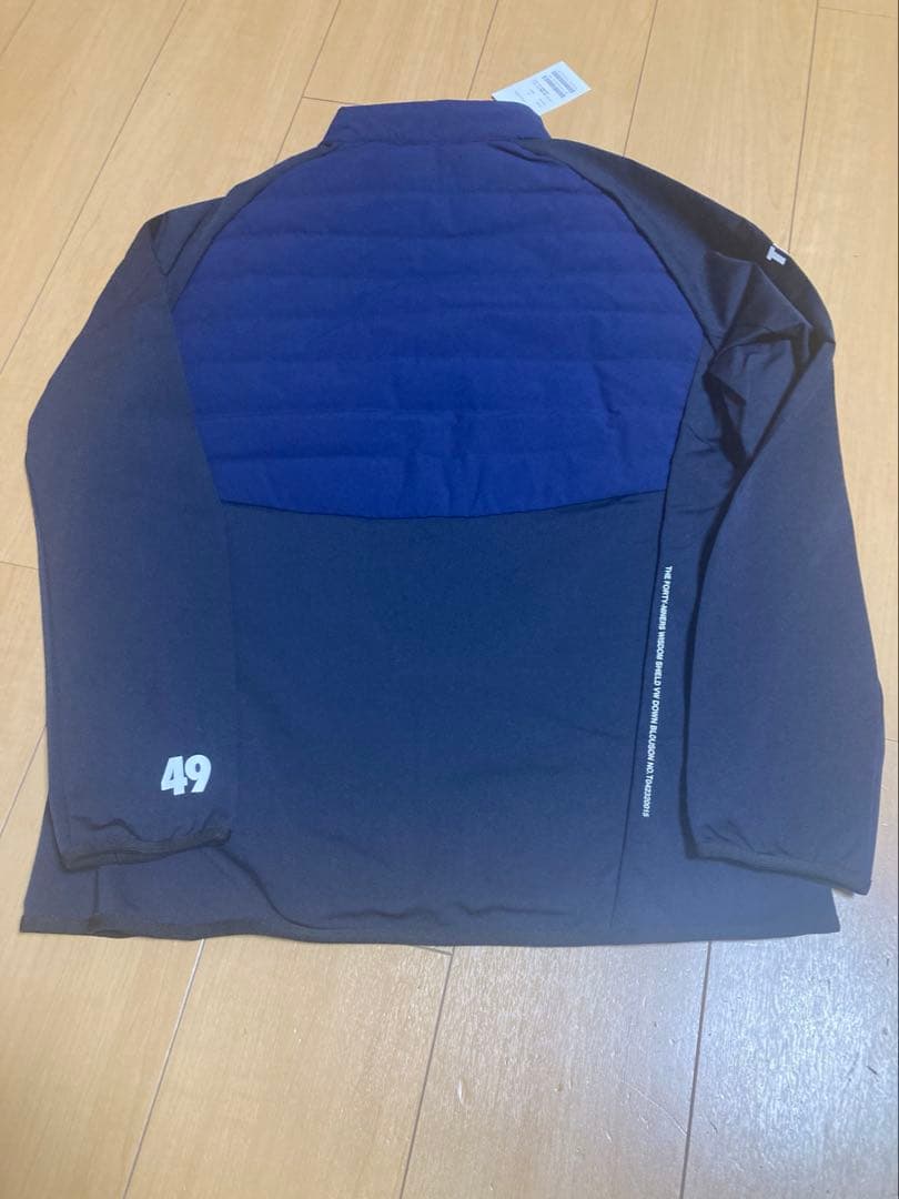 新品未使用 MサイズTFW49 ネイビー　ゴルフ ジャケット 防寒 ダウン 秋冬