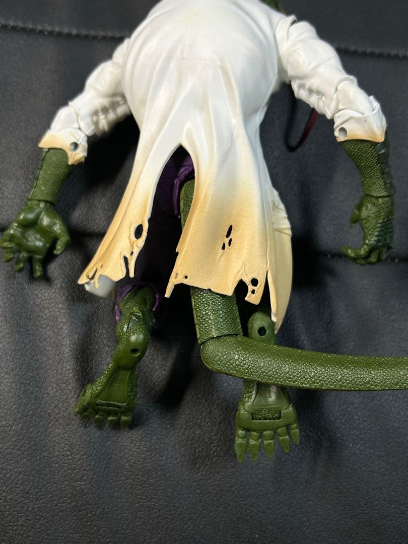 マーベルレジェンド リザード ビルド