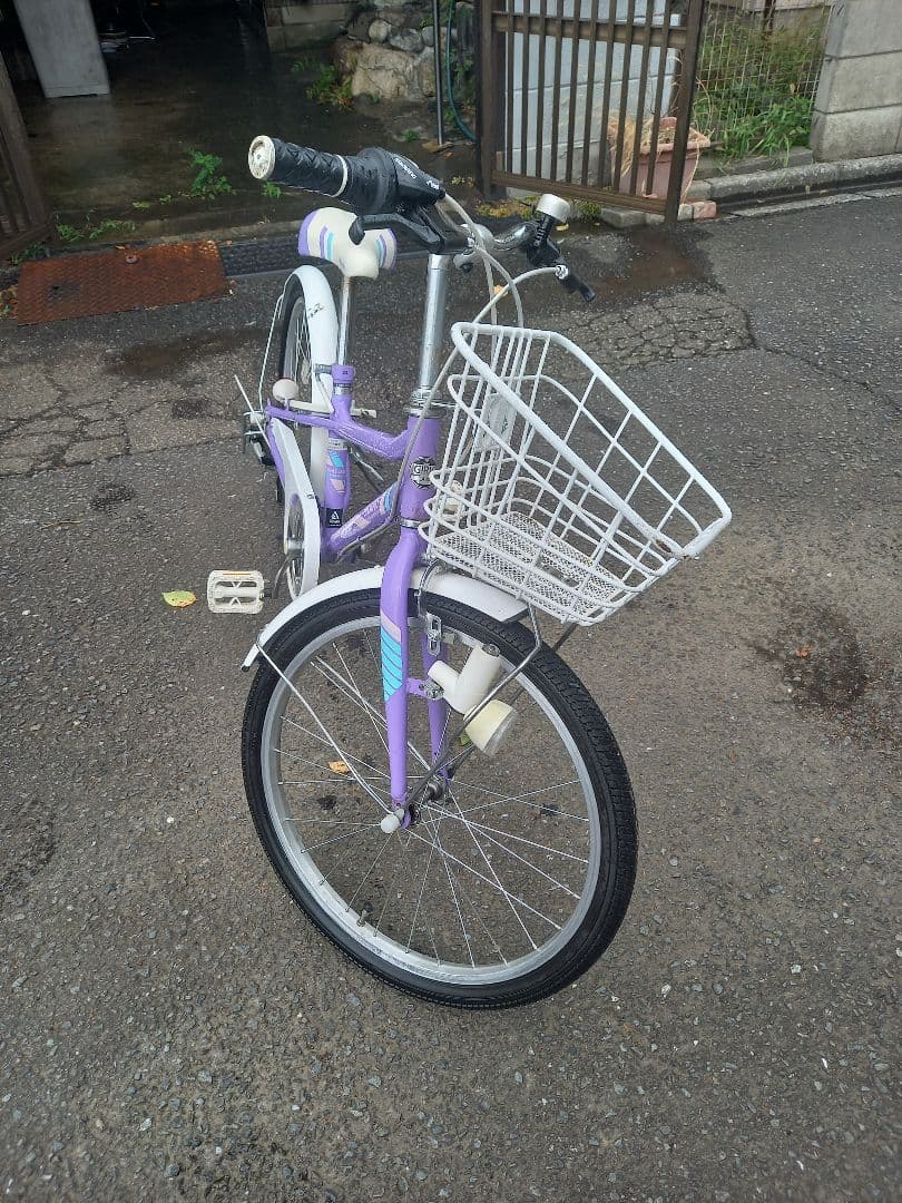 GIRLS LABO 子供用自転車 紫色 22インチ 手渡し引き取り限定
