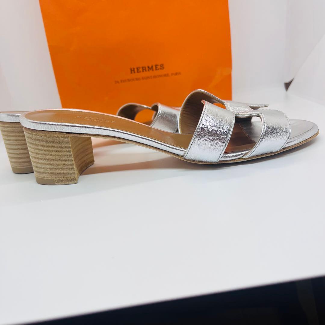 HERMES シルバー レザー ミュール ヒール　Hロゴ　オアジス　サンダル