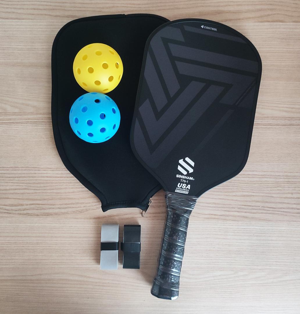 USAPA承認 ピックルボール パドル カーボン加工の摩擦面 黒 灰白 16mm