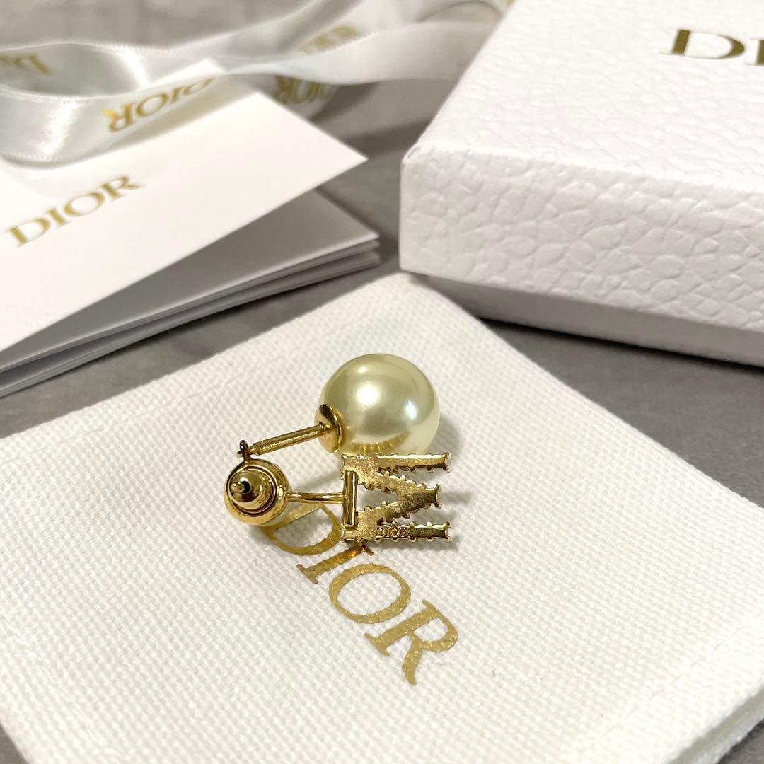 Christian Dior トライバル ピアス M
