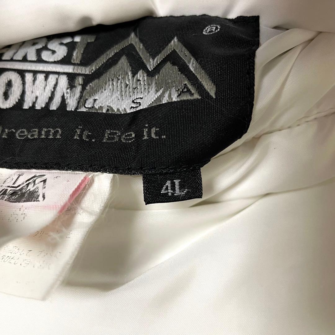 ファーストダウン　リバーシブル　ダウンジャケット　サイズ４L　ブラック　ホワイト