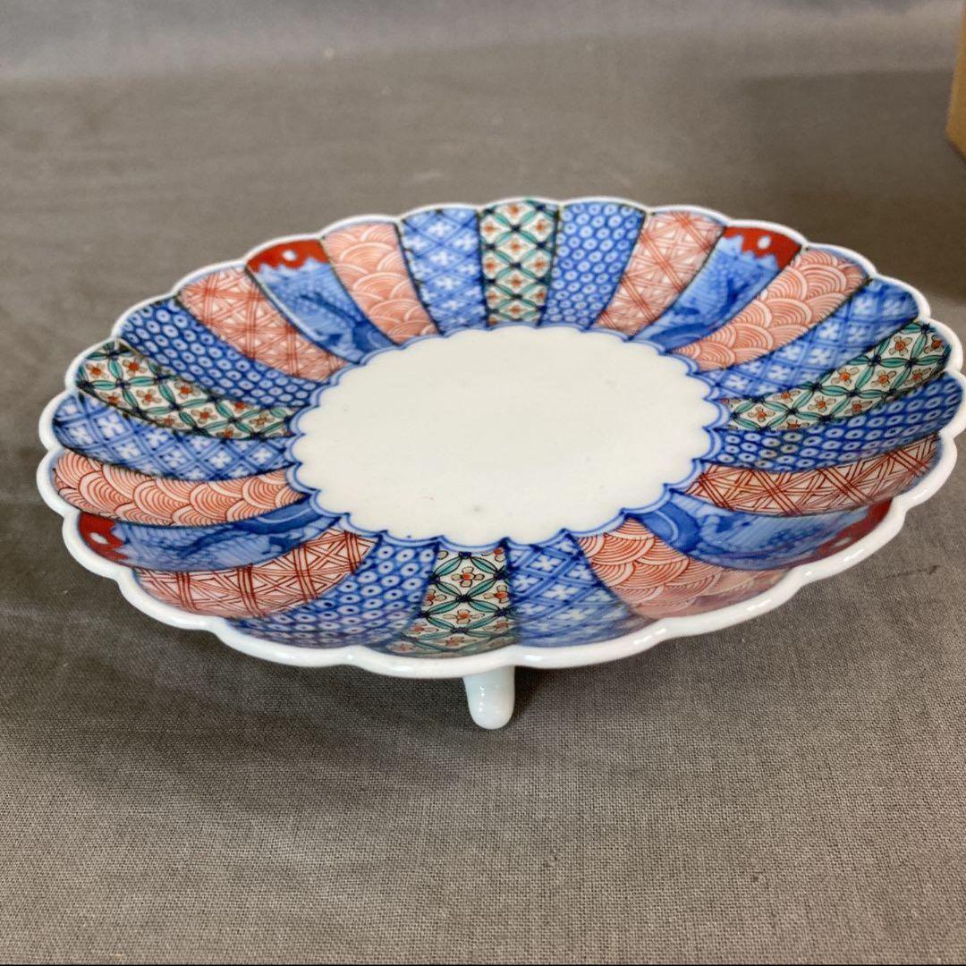 ☆最終価格☆【美品】人間国宝 酒井田柿右衛門作 染錦菊地紋 三つ足菊形皿