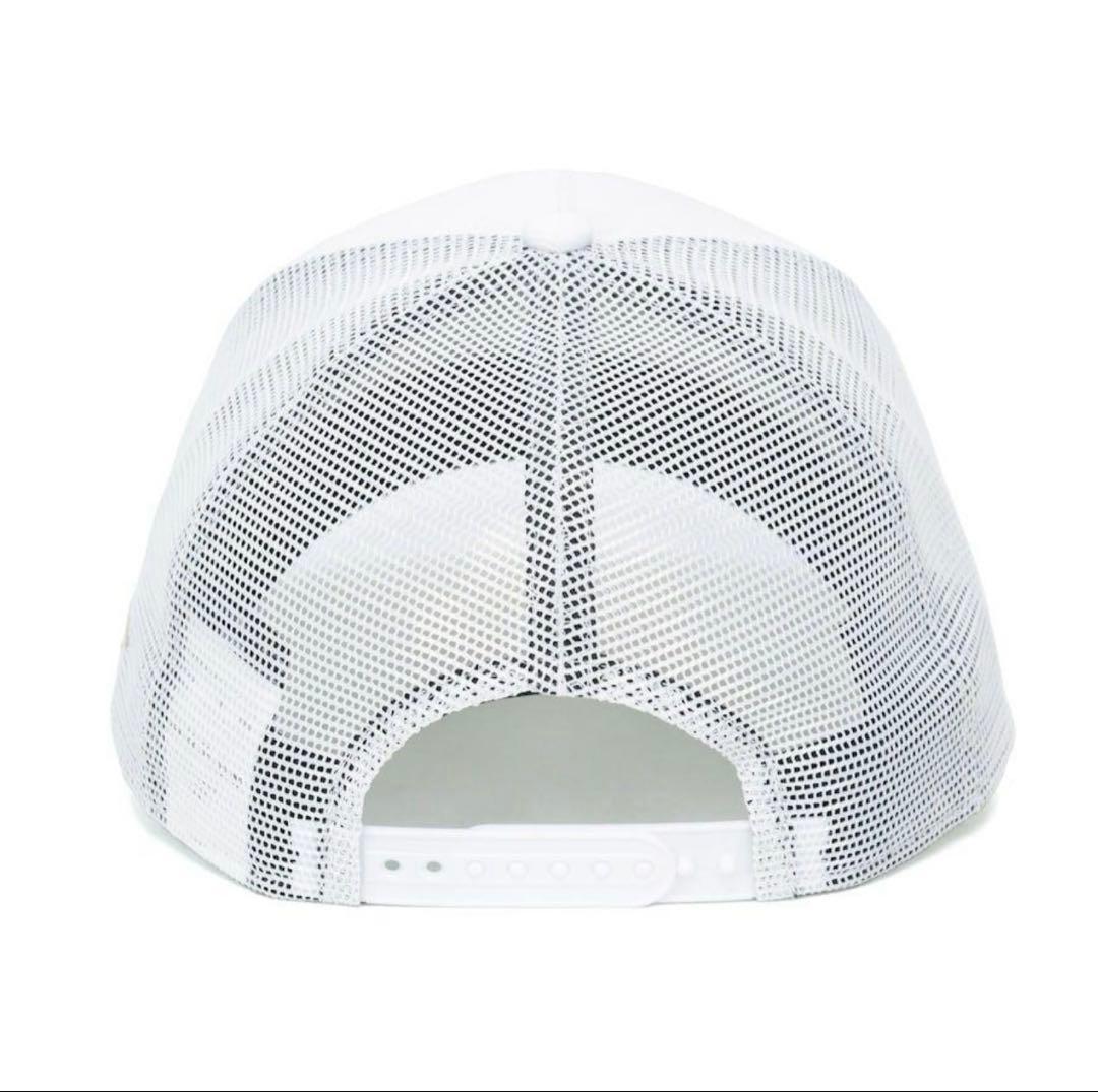 読売ジャイアンツ　ニューエラ ラインストーン　9FORTY ホワイト　新品未使用