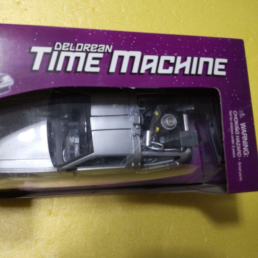 デロリアン タイムマシン バック・トゥ・ザ・フューチャー1/24