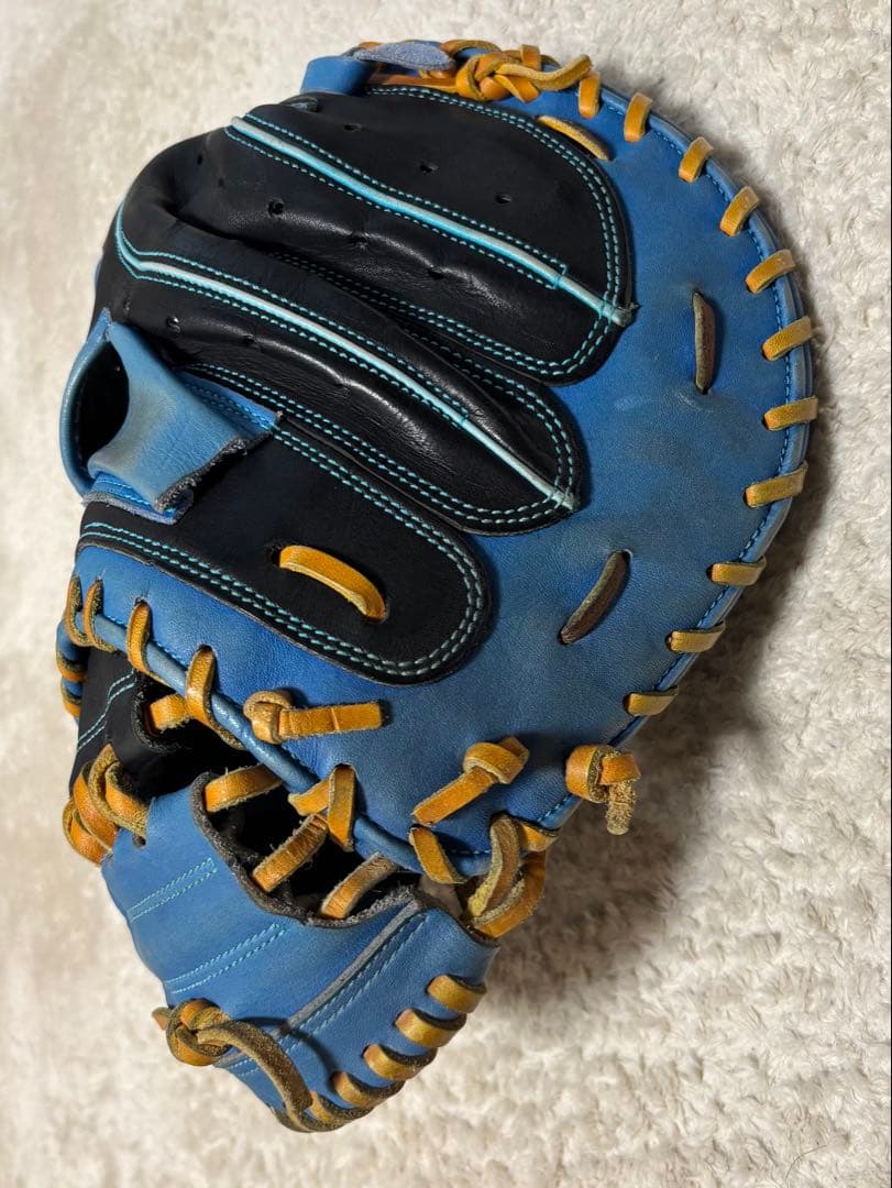 スラッガー 軟式グローブ　キャッチャーミット　刺繍入り