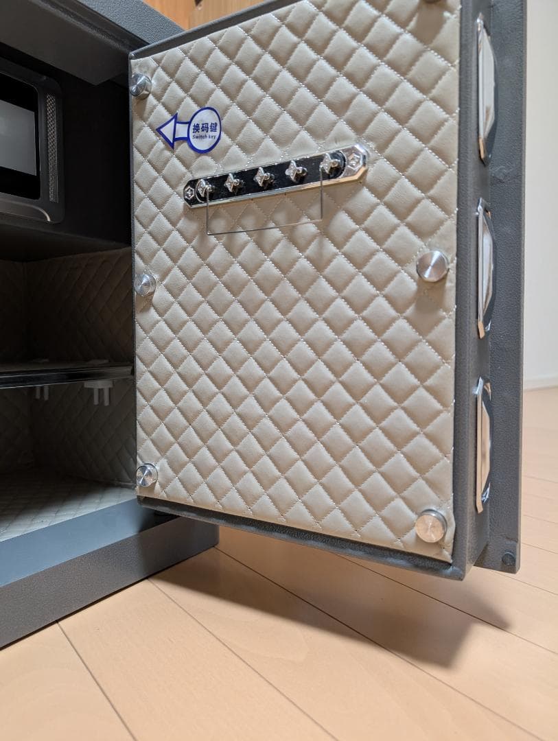 金庫 家庭用,2時間 耐火 32奥行き x 38幅 x 45高さ cm